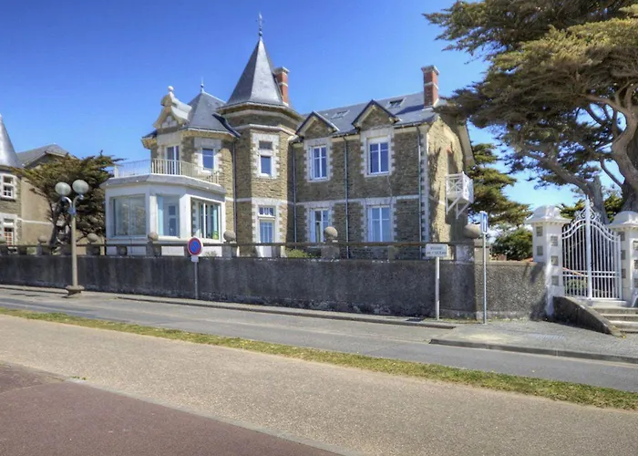 Nyaraló En Bord De A - Terrasse, Parking, Equipements Familiaux - Fr-1-306-819 Saint-Michel-Chef-Chef